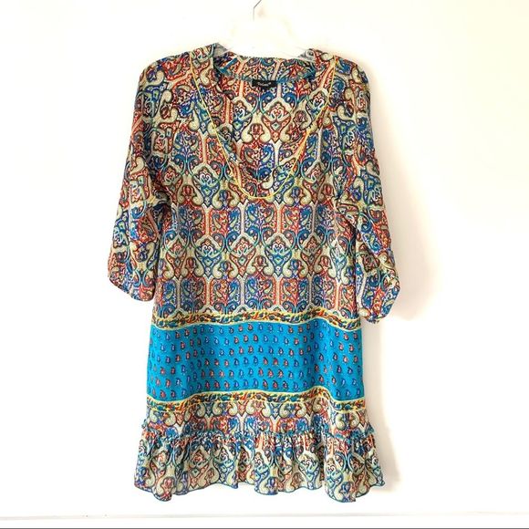 Tolani Tops - Tolani Silk Print Ruffle Runic Top size Small